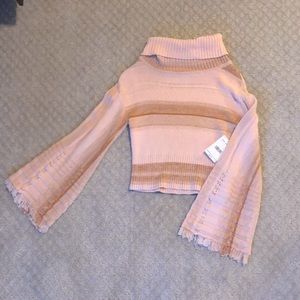 NWT FREE PEOPLE CROP SWEATER